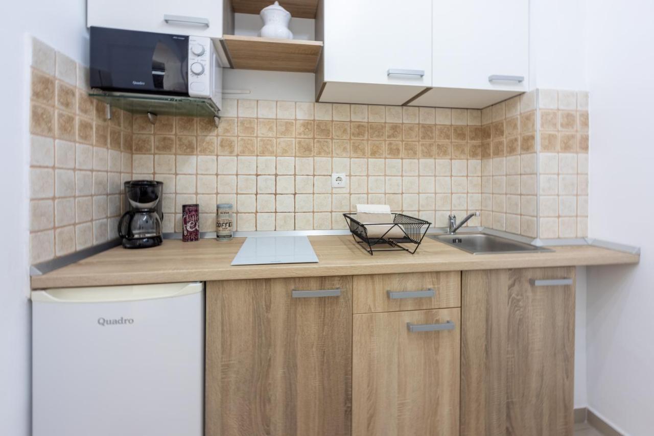 Apartmani Anita 德拉马利 外观 照片
