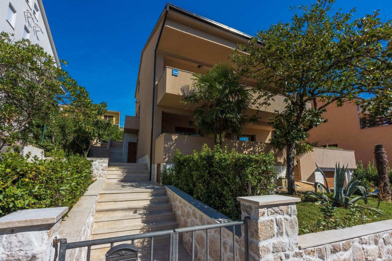 Apartmani Anita 德拉马利 外观 照片